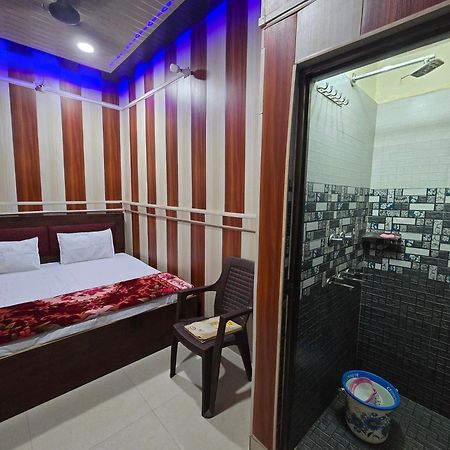 Ramlala Paying Guest House Stay Just 100M From Saryu Ghat, Ayodhya Exteriér fotografie