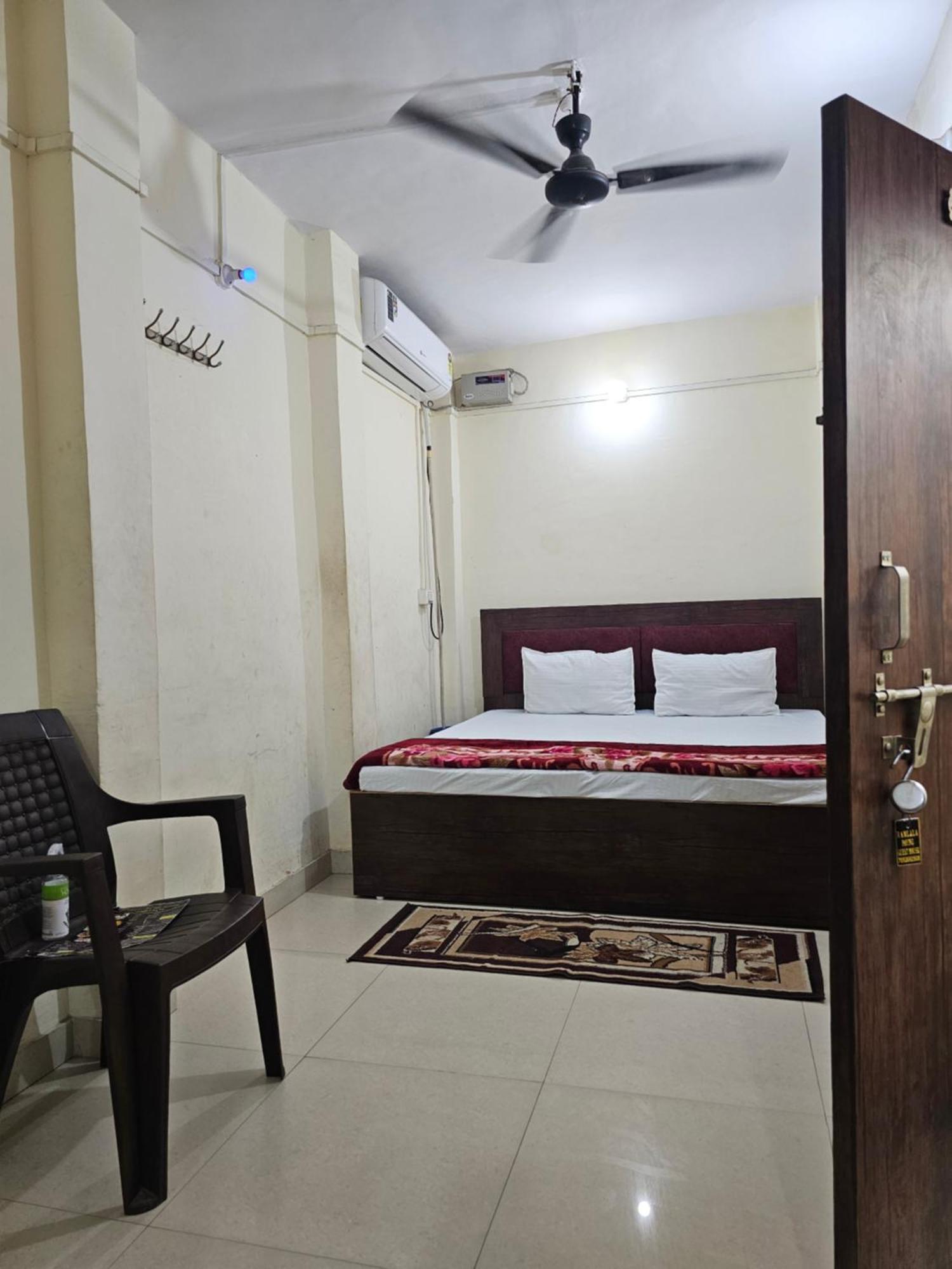 Ramlala Paying Guest House Stay Just 100M From Saryu Ghat, Ayodhya Exteriér fotografie